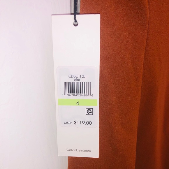 Calvin Klein dress (4) - Picture 7 of 7